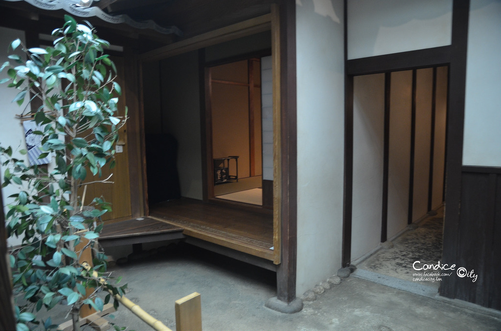 【2014大阪自由行】大阪生活今昔館 – 必訪景點!!有趣的穿和服體驗~