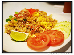 《東區》Kiki Thai Cafe – 餐點超美味的，聚會好地方!