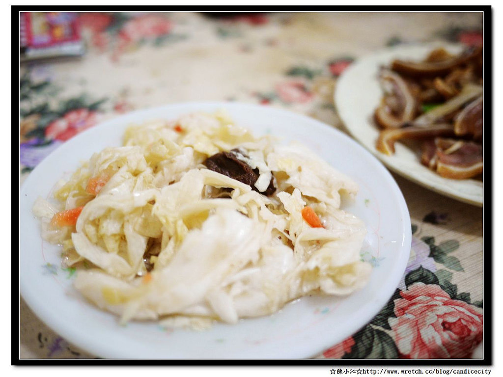《桃園平鎮》云南騰衝紹子米干+無名小吃 – 忠貞米線老店,讓人流連忘返的美味