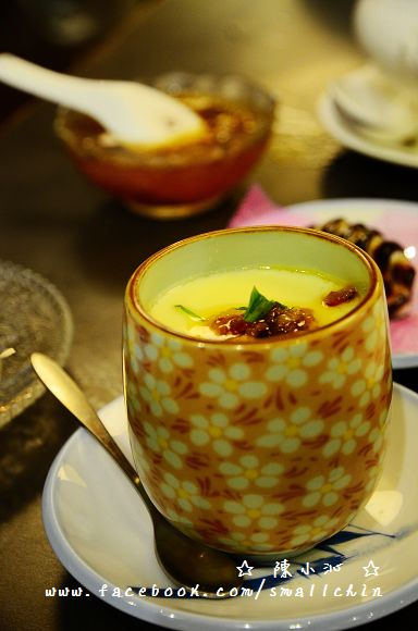 《花蓮》三國一休閒餐廳 – 來個12道精緻的曼波魚全餐吧