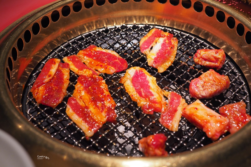 京都美食》本格燒肉四條木屋町店,京都燒肉吃到飽必吃本格燒肉!