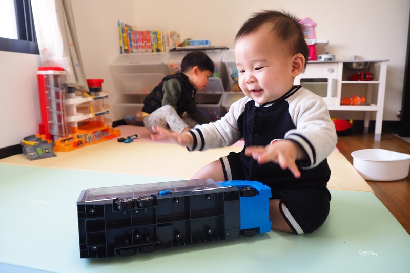 遊戲地墊推薦♥買了以後完全不後悔的育兒神器!MIT台灣AMOR多功能摺疊遊戲地墊