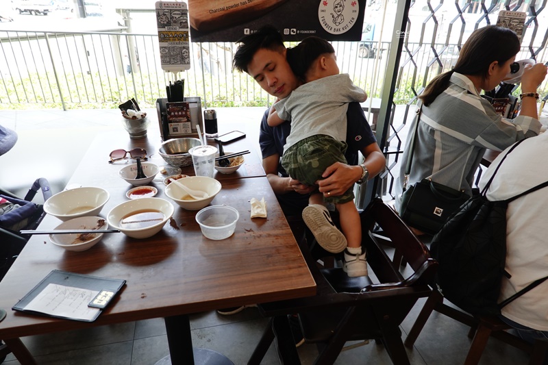發起人肉骨茶｜新加坡必吃肉骨茶餐廳,胡椒味超濃郁,近阿拉伯區!