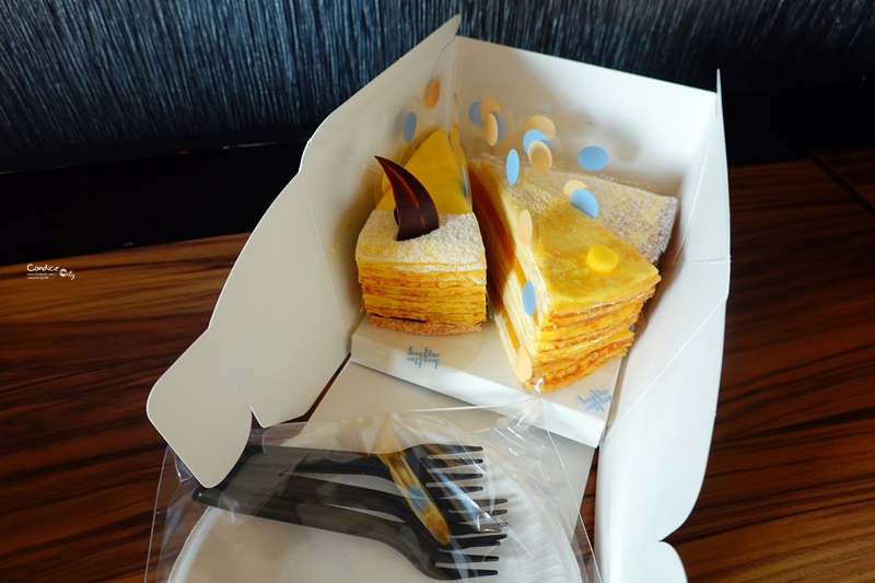 深藍咖啡旗艦店｜NO1台南千層蛋糕,真的好好吃!最愛巧克力口味!