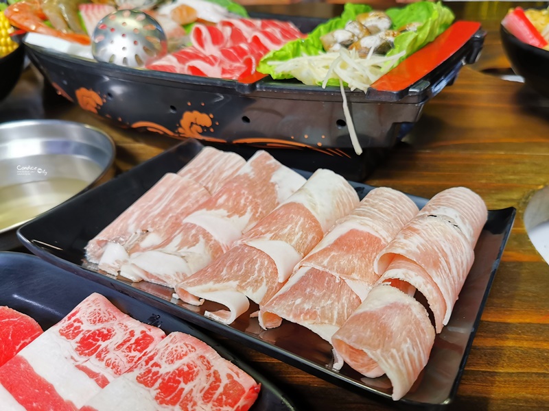聚品精緻涮涮鍋 福德店｜精緻涮涮鍋,大胃王餐,打卡還送肉!