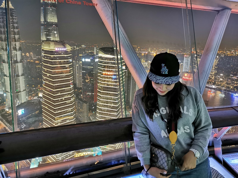 東方明珠塔｜上海景點必去!透明觀光層,259M超高遠眺上海夜景!