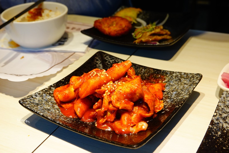 韓屋村韓定食｜菜單幾乎每一項都好吃!辣烤五花肉最讚,東區韓式料理定食!