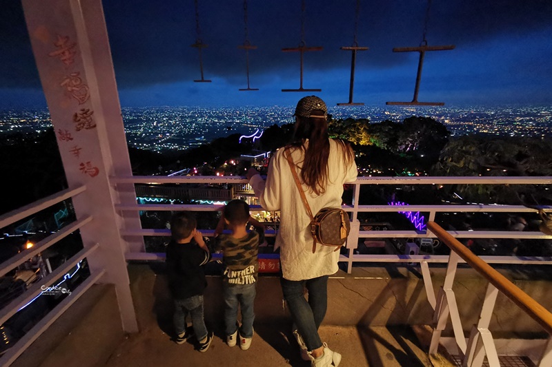 星月天空猴探井景觀餐廳｜最最最喜歡的南投景點!看南投夜景超漂亮!