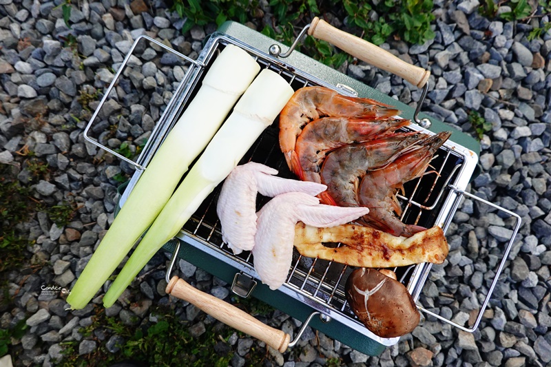 KENLUCK 攜帶型烤肉架團購｜露營好物推薦,烤的不是肉是氣氛!