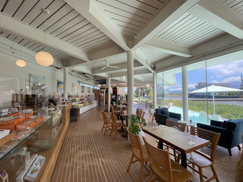 烏龜島咖啡廳｜NEW!玻璃屋+蒂芬妮綠水池!宜蘭網美咖啡廳!