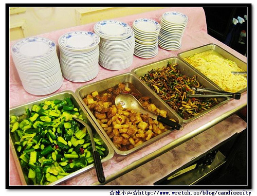 《食記》大福利餐廳 – 熱炒火鍋吃到飽