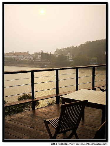【遊記】日新島。水榭樓台 – 美麗的湖面景致！