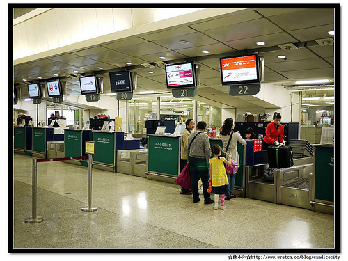 【2012香港自由行】機場快線 – 超貼心的「市區預辦登機」服務!