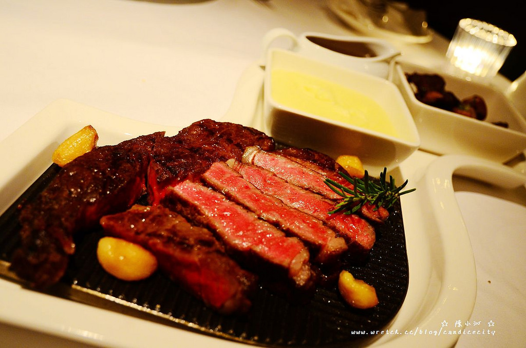《中山》歐華酒店 地中海牛肋排館 – 鮮嫩欲滴、美味至極的的肋眼牛排，慶祝5200！