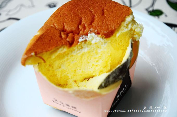 《試吃》艾立蛋糕 – 很威的戚風蛋糕+苦甜巧克力!團圓年夜飯最佳甜點!