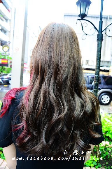 【髮型】我愛我的一抹紅，夏日顯白大作戰!Genic salon